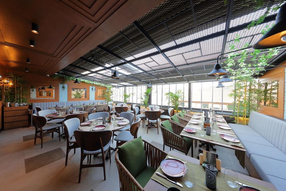 The Capital Suites Istambul Exterior foto